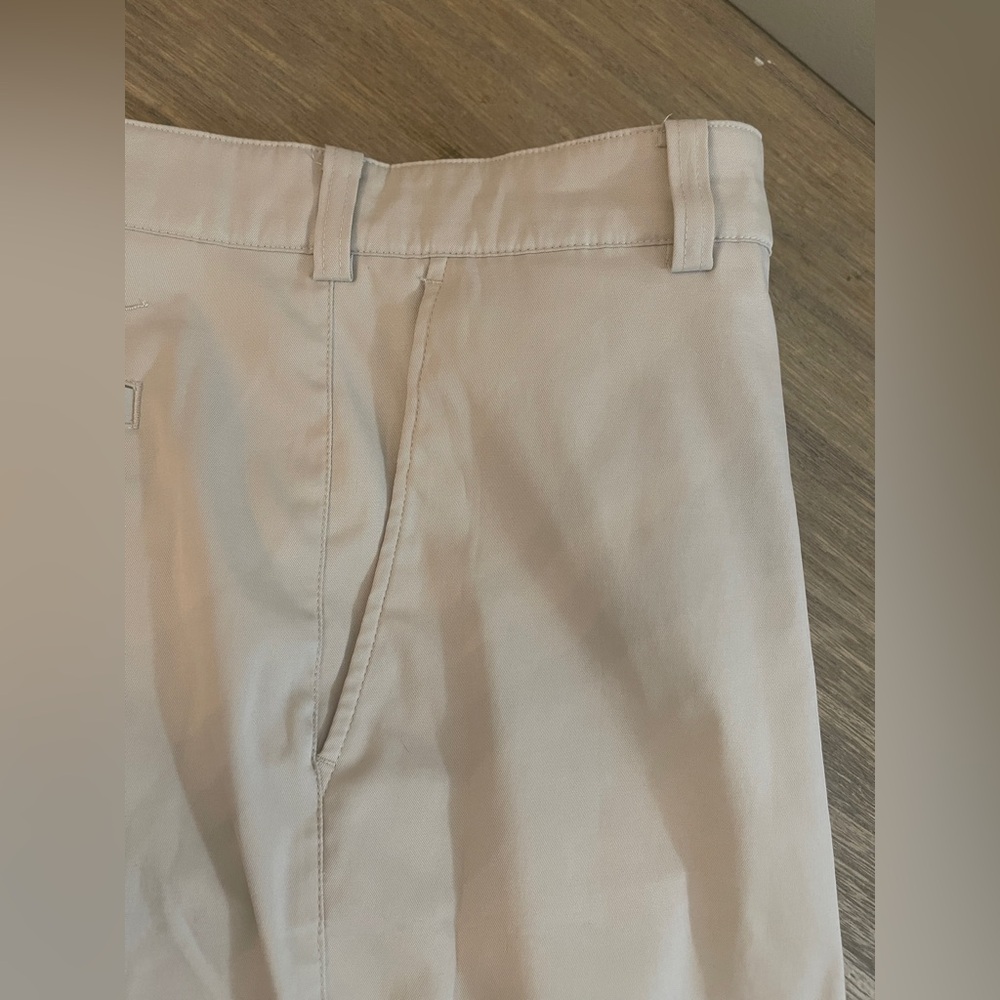 Men’s Nike Golf Shorts, Khaki Size 38 - Picture 6 of 8